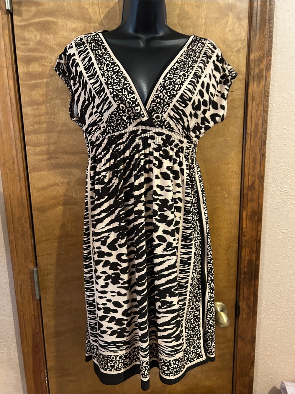 Black & White Animal Print V-Neck Dress